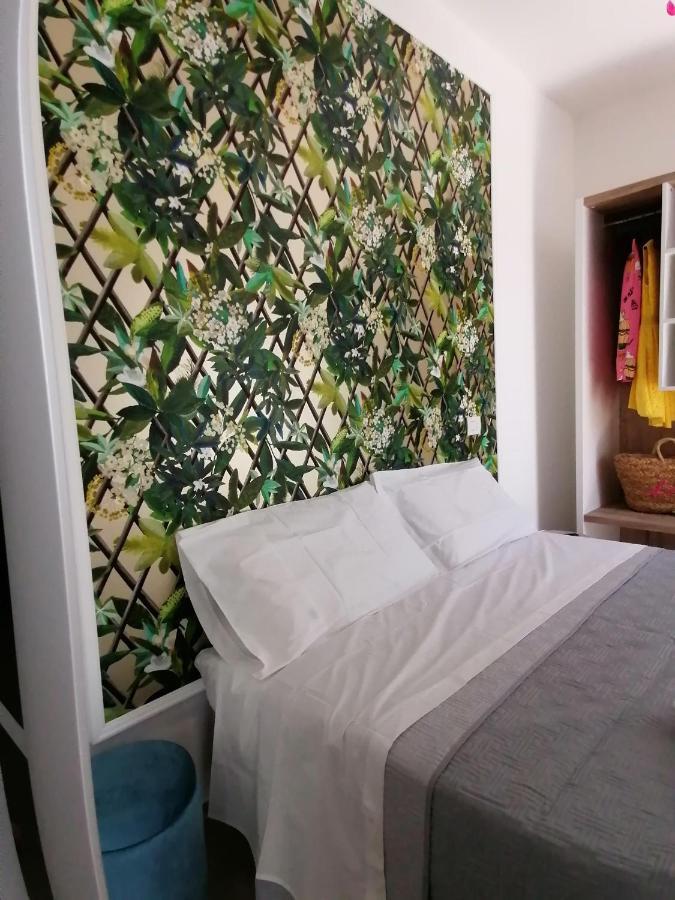 צ'יביטאנובה מארקה Retroscena Apartment In Centro מראה חיצוני תמונה