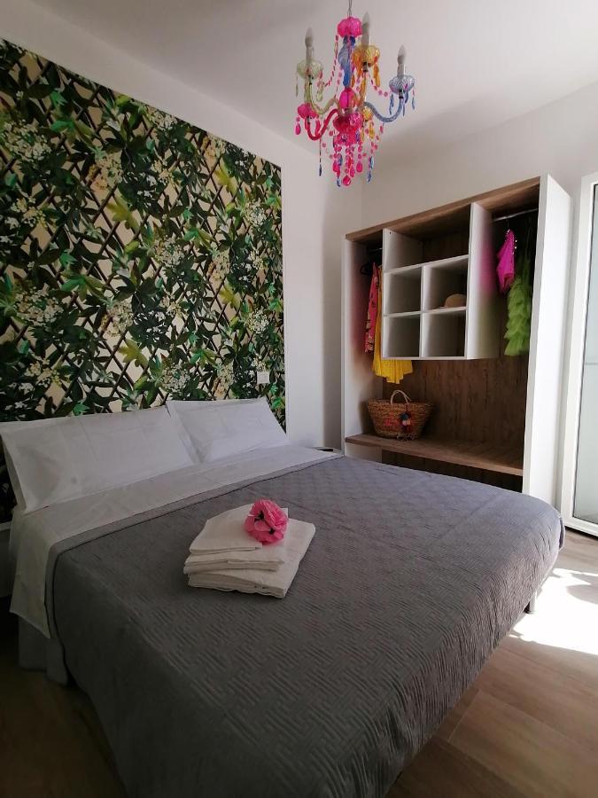 צ'יביטאנובה מארקה Retroscena Apartment In Centro מראה חיצוני תמונה