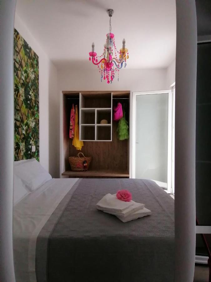 צ'יביטאנובה מארקה Retroscena Apartment In Centro מראה חיצוני תמונה